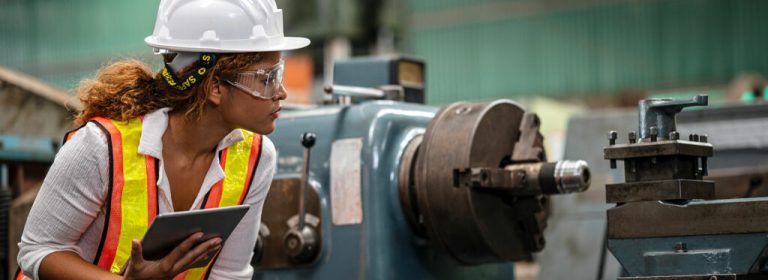 Smart factories, leveraging industrial service tools